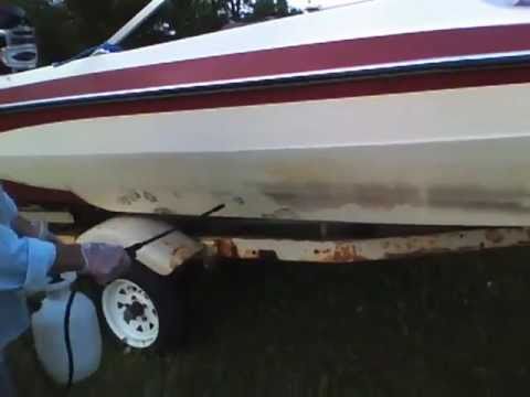 how to whiten boat hull