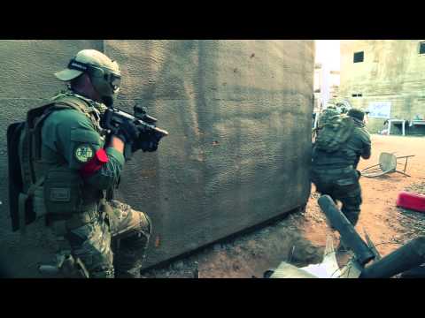 airsoft battle - Enjoy the video? Follow the link to subscribe: http://www.youtube.com/subscription_center?add_user=airsoftgidotcom ◅◅◅ AirsoftGI went down to Integrity T...