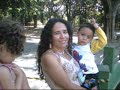 Lenora e Jonas no Zoológico