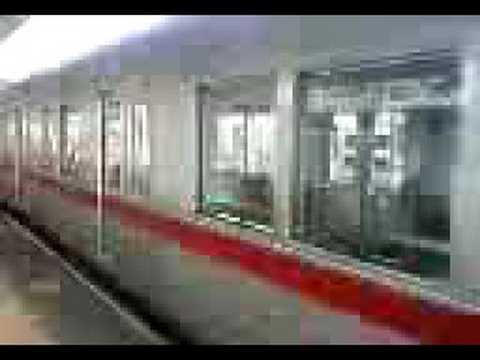 １００３０系回送発車 (200808190903.3gp) - Mon Aug 25 03:23:21 2008
