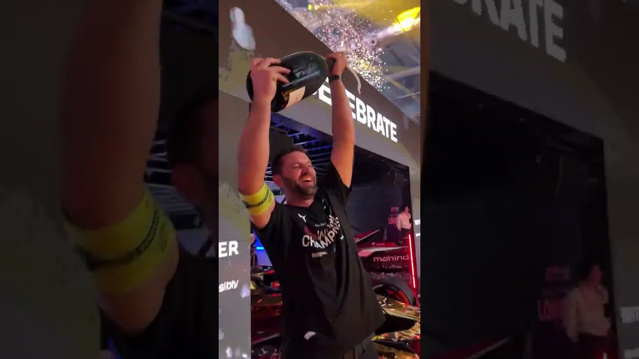 Porsche Getting The Party Started! 🍾
