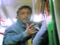 pazzo sul bus