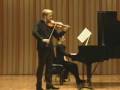 videos de Henry Gronnier and Rina Dokshitsky Play Schumann's Violin and Piano Sonata in A minor