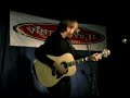 the color fred 10/30/07 at vintage vinyl in nj playing it isn't me.