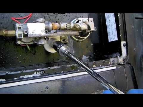 how to drain rv tanks
