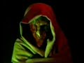ma premi�re suite au jeu atmosfear. mettant en vedette le croquemitaine.

my first atmosfear, hosted by the bogeyman.
i edited it so you can see the host's changes.