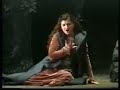 Dimitra Theodossiou, Attila, \"Liberamente or piangi\"