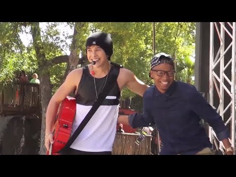 rayvon - GET MY NEW SINGLE BANGA! BANGA! - http://smarturl.it/AustinBangaBangaiT Vote for Austin For Favorite Breakout Artist! - http://bit.ly/AM_PPL Pranking DJ Rayv...