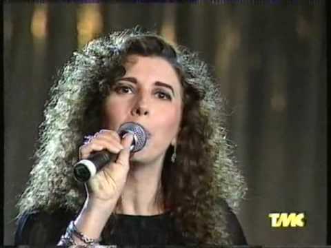 martina colombari