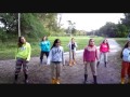 Click here to watch this video Domino - Jessie J (Vacuna Matata)