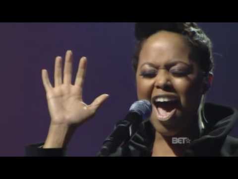 Blame it on Me - Chrisette Michele Blame It On Me no Soul Train Awards 2009.