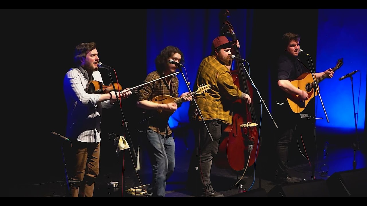 Video thumbnail image for: 'Flats and Sharps - Uncle Pen and Big Mon(Live @An Lanntair  )'