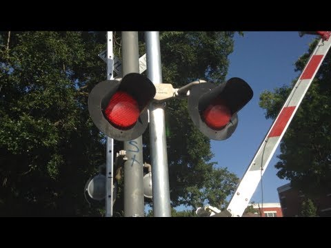 railroad crossing - Railfanning the SACRT light rail near the Union Pacific Sacramento subdivision at T street railroad crossings. Sorry about the bright sun light. This is the ...