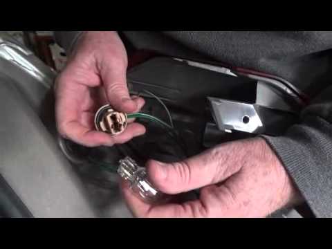 Johnny-Sells: How to Replace Brake Lamp on 09 Subaru Outback
