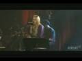 Avril Lavigne - Keep Holding On (Music Video) with lyrics