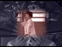 cours de tai chi � t�l�charger sur 

http://www.imineo.com/sante-bien-etre/bien-etre/tai-chi-qi-gong/tai-chi-traditionnel-eventail-video-7881.htm

avec zhang xiao yan, 7 fois championne de chine

les techniques traditionnelles du tai chi � l'�ventail sont une in�puisable source de sant� et de beaut�. gr�ce aux mouvements de l'�ventail dans l'air, le ressenti des bienfaits naturels du tai chi est multipli�. constitu� de soie et de m�tal ou de bambou, l'�ventail sert � bloquer une attaque, � frapper, piquer ou encore couper. c'est une arme pratique car petite et l�g�re. enfin, l'�ventail est particuli�rement esth�tique. le style de l'�ventail de maitre zhang est caract�ris� par une impression de l�g�ret�, par la fluidit� des encha�nements, les changements de rythme et l'esth�tisme de la forme. apprenez cette m�thode originale en compagnie d'une des plus grandes expertes du tai chi, zhang xiao yan, 7 fois championne de chine.

mademoiselle zhang xiao yan d�bute la pratique du wu shu � 12 ans. a partir de l'�ge de 15 ans, elle commence � collectionner les titres et les m�dailles. sept fois championne de chine, mademoiselle zhang xiao yan a �galement �t� entra�neur de l'�quipe nationale du zhejiang puis entra�neur national de l'�quipe de france de wushu. a ce titre, elle a form� plusieurs champions d'europe, individuels et par �quipes.

dans cette vid�o :
recherche de la stabilit� dans la position et les �quilibres. - travail des d�placements et des variations de niveau. - am�lioration de la fluidit� de l'encha�nement des techniques. - renforcement de la tonicit� et la puissance.
