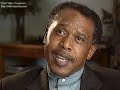 nelson mandela pol�tico sudafricano (umtata, transkei, 1918 - ). renunciando a su derecho hereditario a ser jefe de una tribu xosa, nelson mandela se hizo ab...