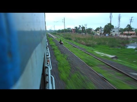 how to reach ujjain by train