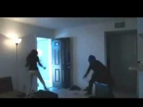Fake robbing three college girls prank - Funny Video_Legjobb vicces vide�k