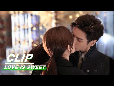 Clip: Luo Yunxi And Bai Lu Kiss In The First Snow | Love is Sweet EP20 | 半是蜜糖半是伤 | iQIYI