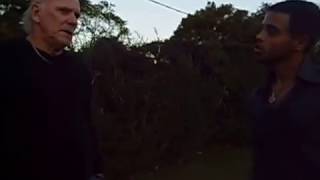 "Ser diferente de los otros países que lo tienen todo"