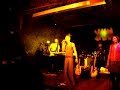 Axl Makana - Was ist los