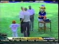 Dubya scares little girl