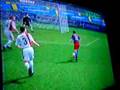 Messi marca um gola�o no we10 
