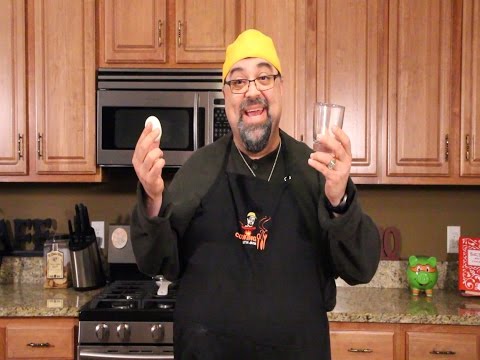how to properly peel an egg