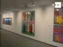 Exposición reúne la esencia pictórica y audiovisual de Andy Warhol .