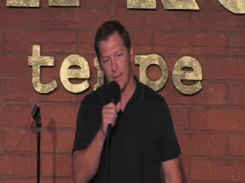 Comedian Scott Henry at The Tempe Improv (Only plays in HQ Mode)