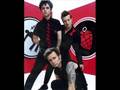 videos de Foxboro Hot Tubs - Highway 1 (Excluded song) - WITH LYRICS!!
