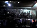 integrantes de la banda atoto en la disco de arandas