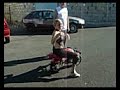 yanira carlos y santy con la minimoto