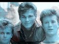 A-ha - Dark Is The Night (Live) Rare Pictures