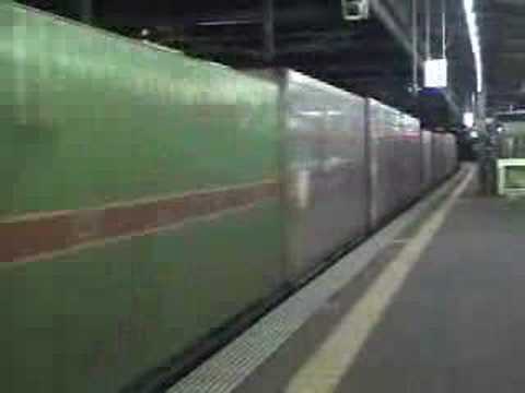 貨物列車　１０７１レ