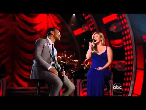 Duets - Kelly Clarkson and fellow mentor John Legend performed