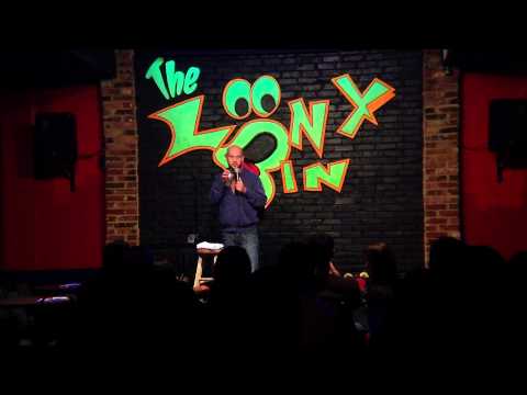 Drunk Heckler Regrets Fucking With Mike Baldwin