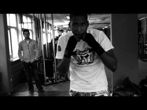 Real Fighters: A Night to Remember 7 Mei 2011 Part 2