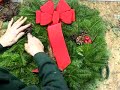 Making Rockdale Christmas Wreaths