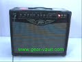 Peavey ValveKing 112 bright distortion Demo at the gearvault Peavey ValveKing 112 bright distortion Demo at the gearvault