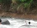 Tubing sa STa. Cruz!! =) - NeiL