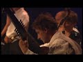 Charpentier : Sonate à huit. Orchestre des Folies Françoises - Patrick Cohen-Akenine. Violons : Patrick Cohen-Akenine, Léonor de Recondo ; Flutes : Jocelyn Daubigney,  Stéfane Troffaes ; Viole : Christine Plubeau ; Basse de violon : François Poly ; Théorbe : Pascal Monteilhet ; Clavecin : Isabelle Sauveur (not Béatrice Martin !). Réalisation : Olivier Simonnet. A l'Opéra Royal du Château de Versailles.