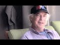 Mehlman meets Youkilis. He brought you Yada Yada Yada and Sponge-worthy and now Seinfeld Writer/Producer Peter Mehlman brings you Peter Mehlmans Narrow World of Sports. In this episode, Peter kicks back by the pool and interviews Red Sox first baseman Kevin Youkilis. Youk educates Peter on the difference between athletes and baseball players and what its like to be good in the locker room. Youk is deep!