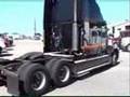 2001 Freightliner FLD120