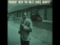 Bekijk muziek clip van Miles Davis met Half Nelson
