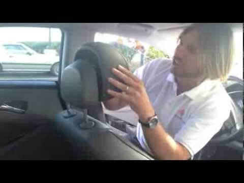 how to adjust headrest in ml350