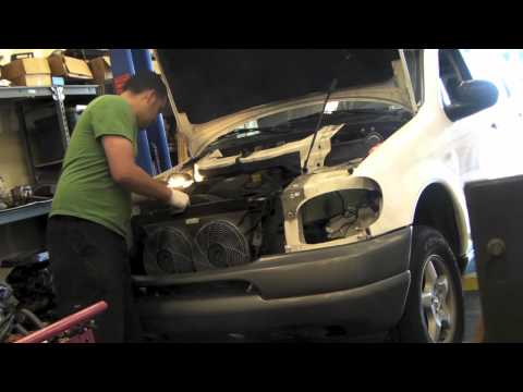 how to remove mercedes ml battery