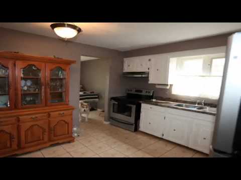 Burlington Real Estate | 3058 Driftwood Drive, Burlington.