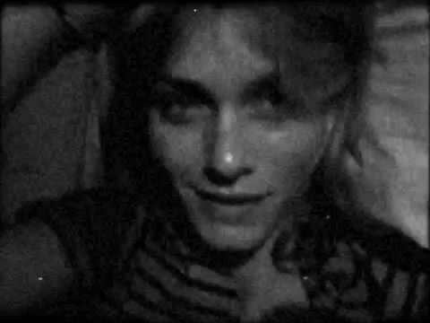 Amber Valletta